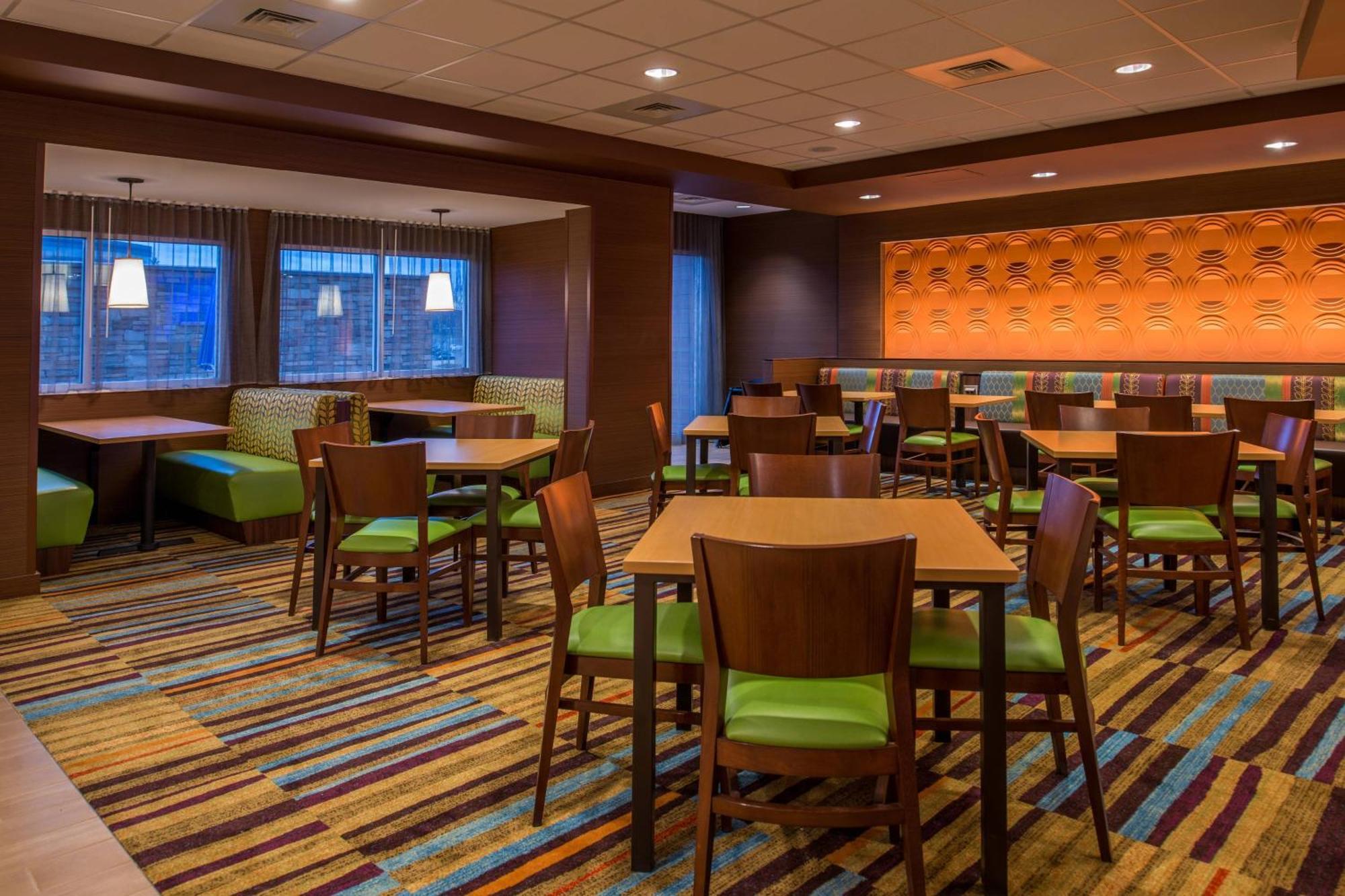 Fairfield Inn & Suites By Marriott St. Louis Westport Maryland Heights Extérieur photo